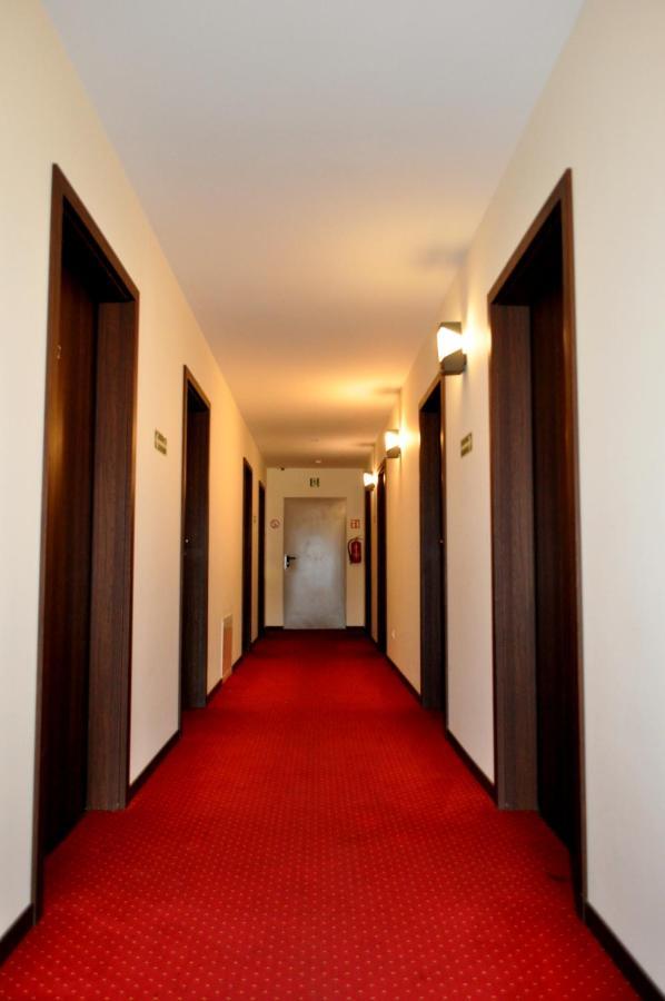 Hotel Pauza 라진 포들라스키 외부 사진